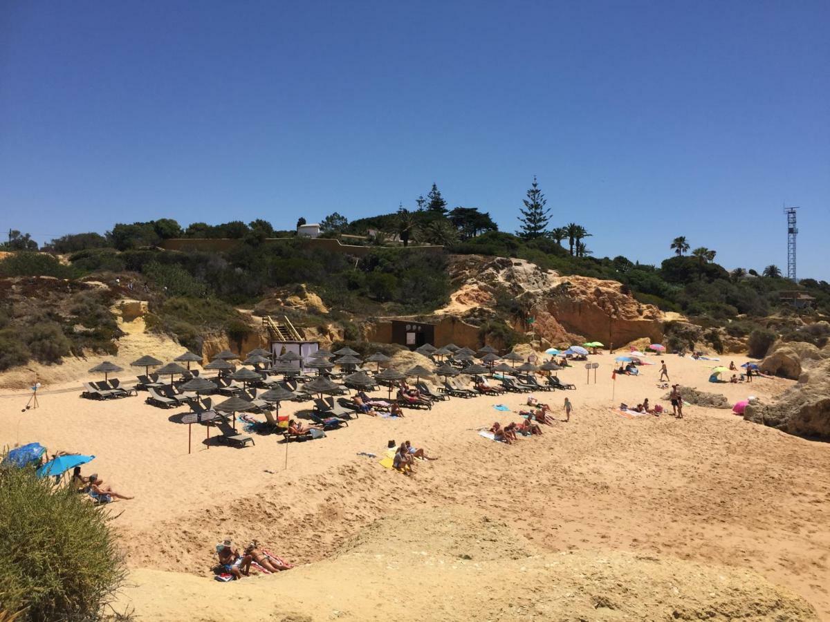 Os Apartamentos A Ramos Na Praia Da Gale Estao Inserido Em Condominio Com Piscina, Fica Apenas A 350 Metros Da Praia Da Gale - Apartamentos Com Ar Condicionado Tanto Nos Quartos Como Na Sala, Smart Tv Com Prime Video E Cozinha Completa Albufeira Exteriör bild